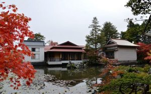 梅村庭園の紅葉