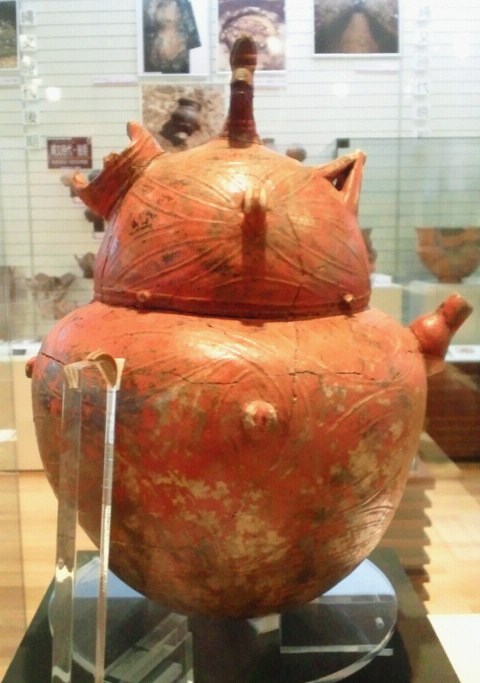 赤彩注口土器