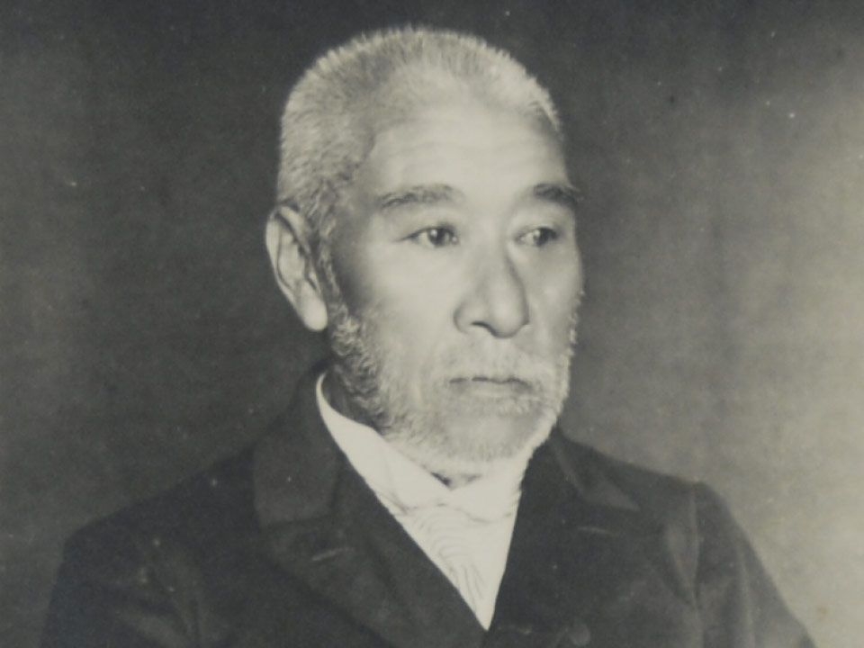 村岡 格