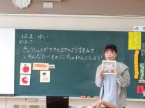 ８