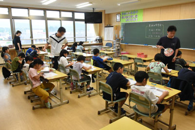 4年生の学習会の様子