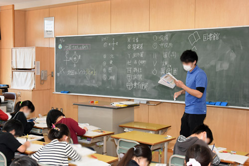 地図記号の学習の様子